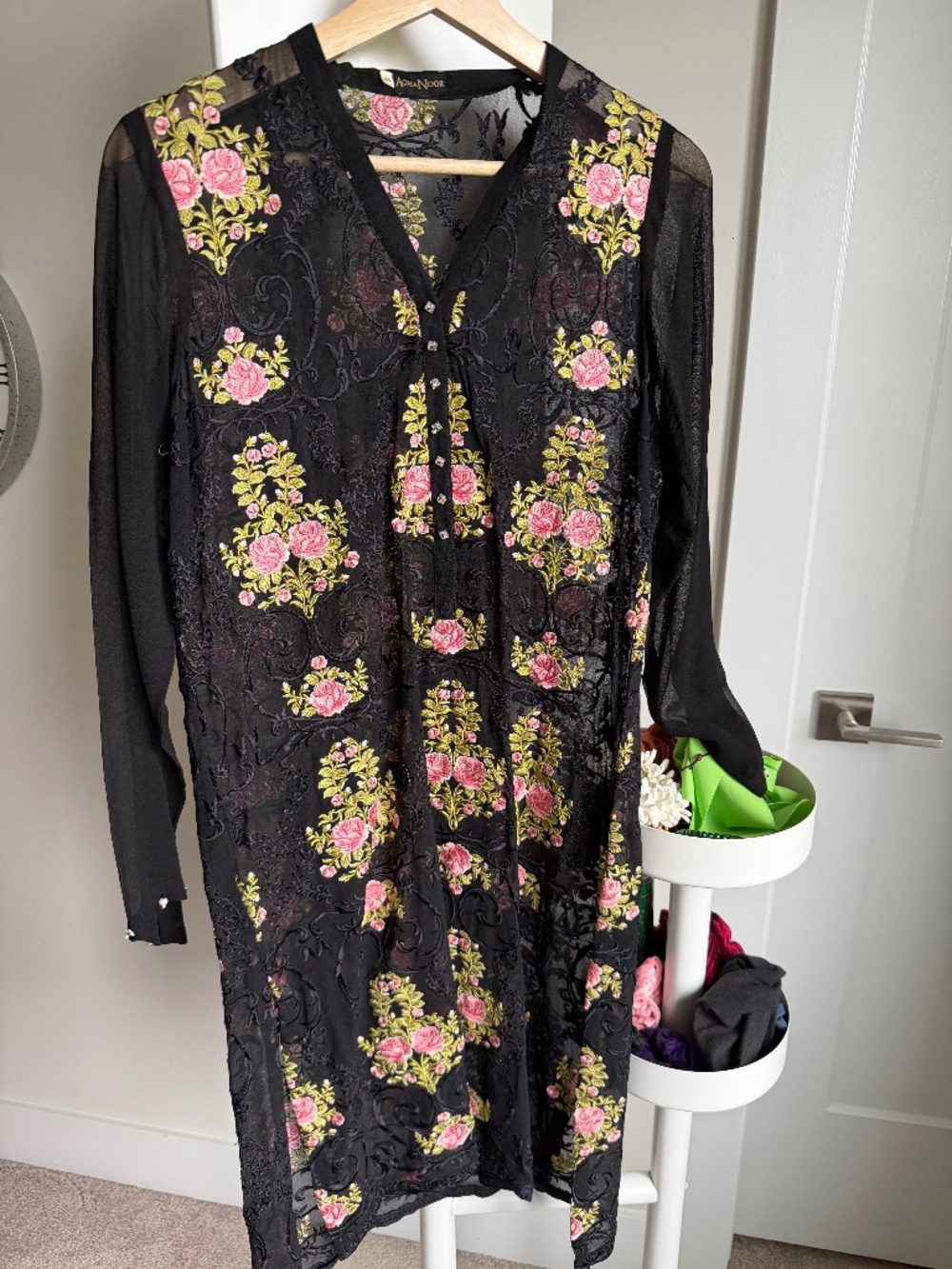 Agha Noor Black Embroidered Floral Chiffon Kurta